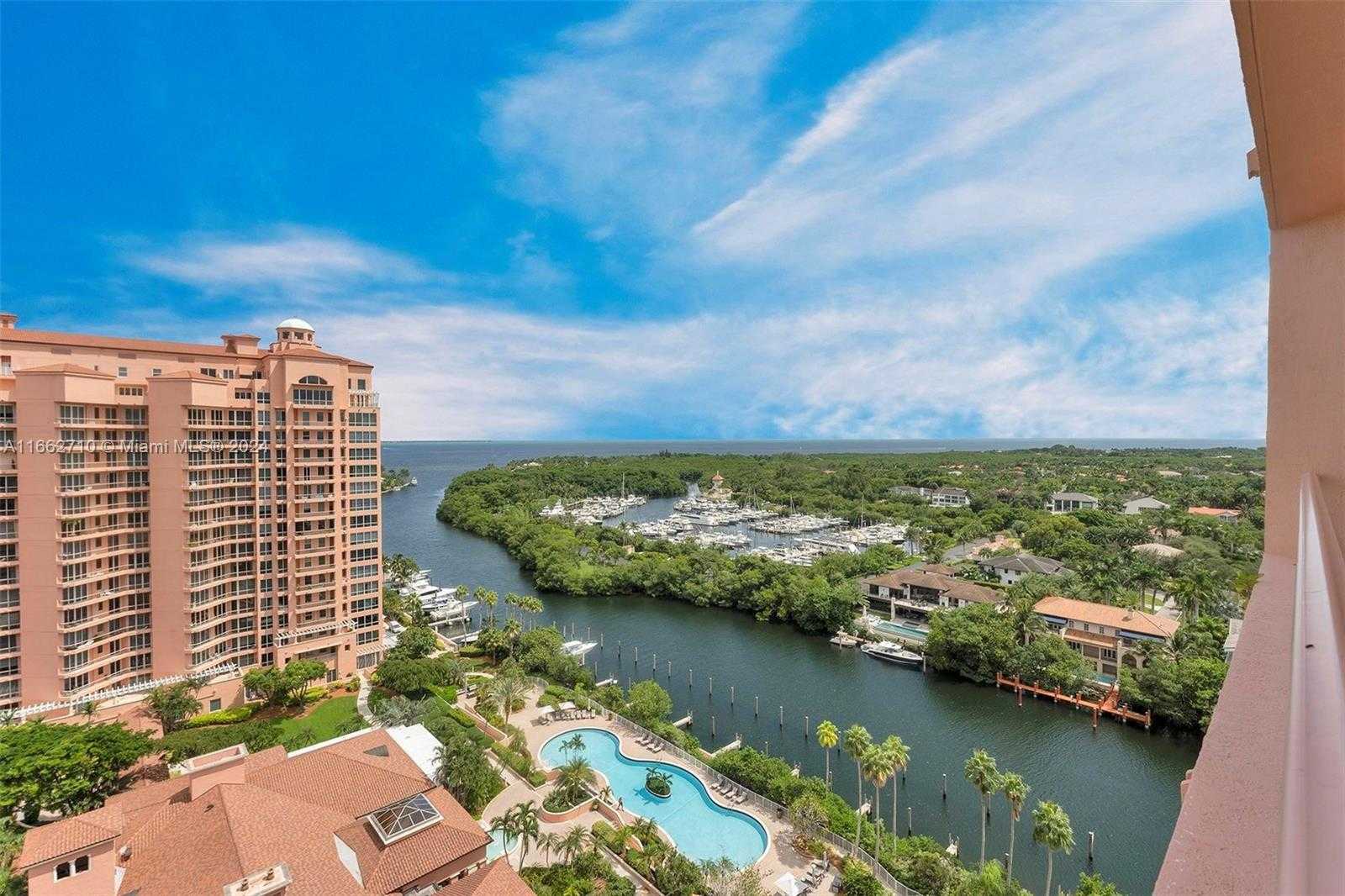 Small Image of 60 EDGEWATER DR #PH2D, Coral Gables Number 5