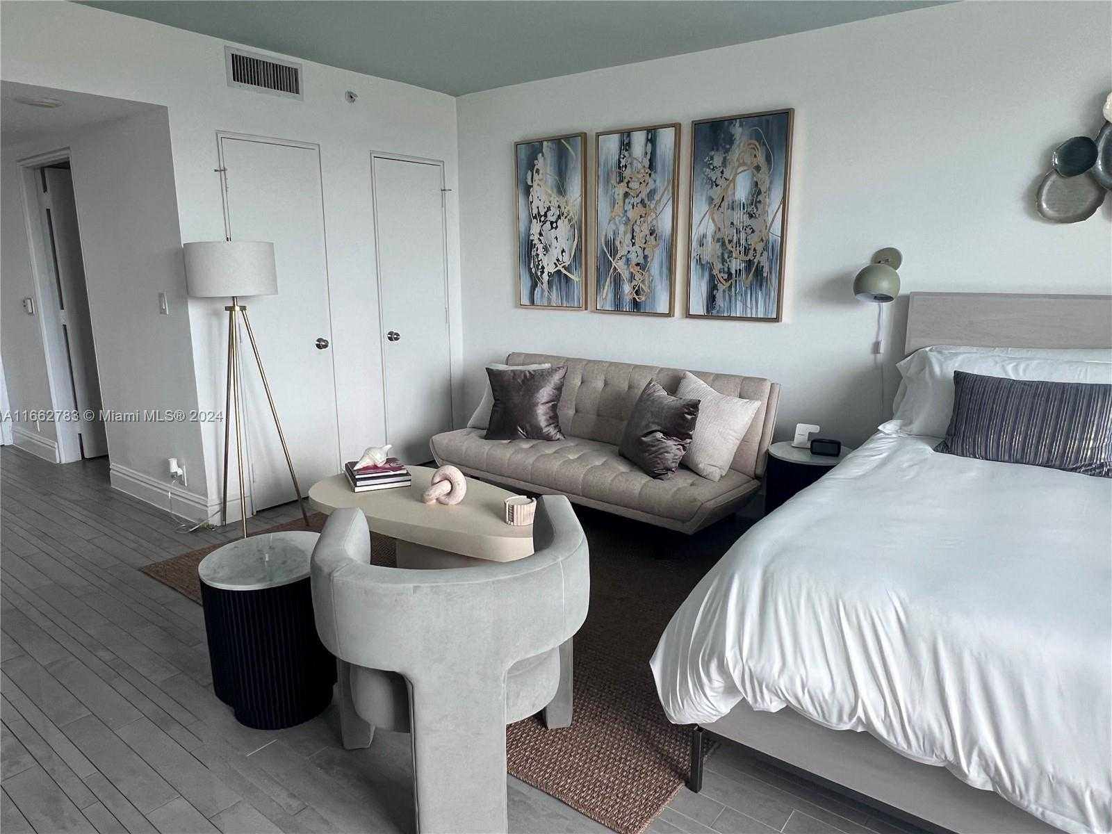 Small Image of 1100 WEST AVE #415, Miami Beach Number 15