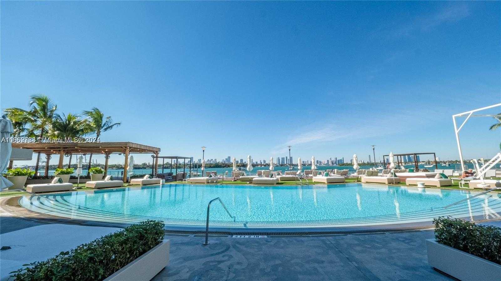 Small Image of 1100 WEST AVE #415, Miami Beach Number 36