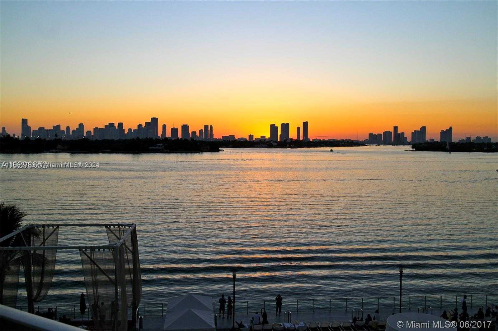 Small Image of 1100 WEST AVE #415, Miami Beach Number 52
