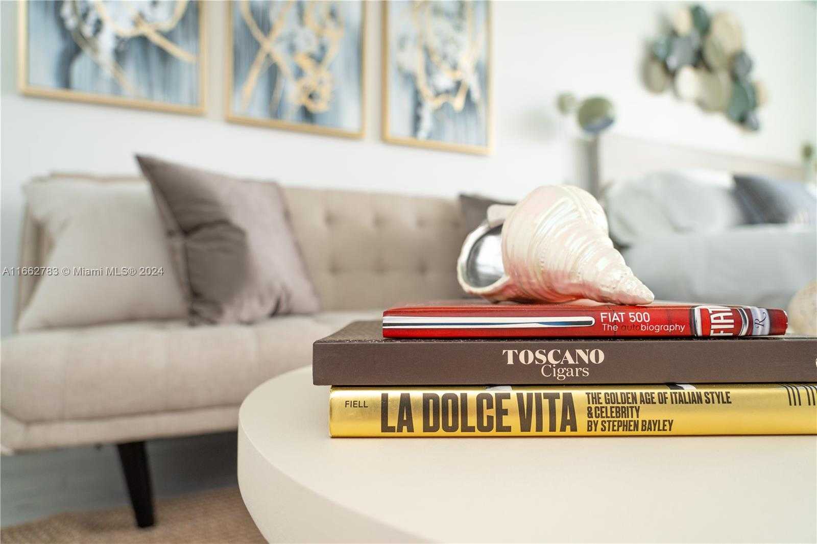Small Image of 1100 WEST AVE #415, Miami Beach Number 8