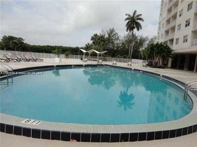 Small Image of 400 KINGS POINT DR #224, Sunny Isles Beach Number 9