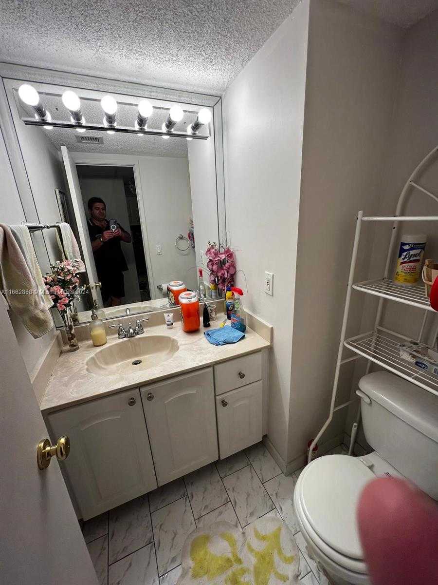 Small Image of 2851 NORTH EAST 183RD ST #603E, Aventura Number 23