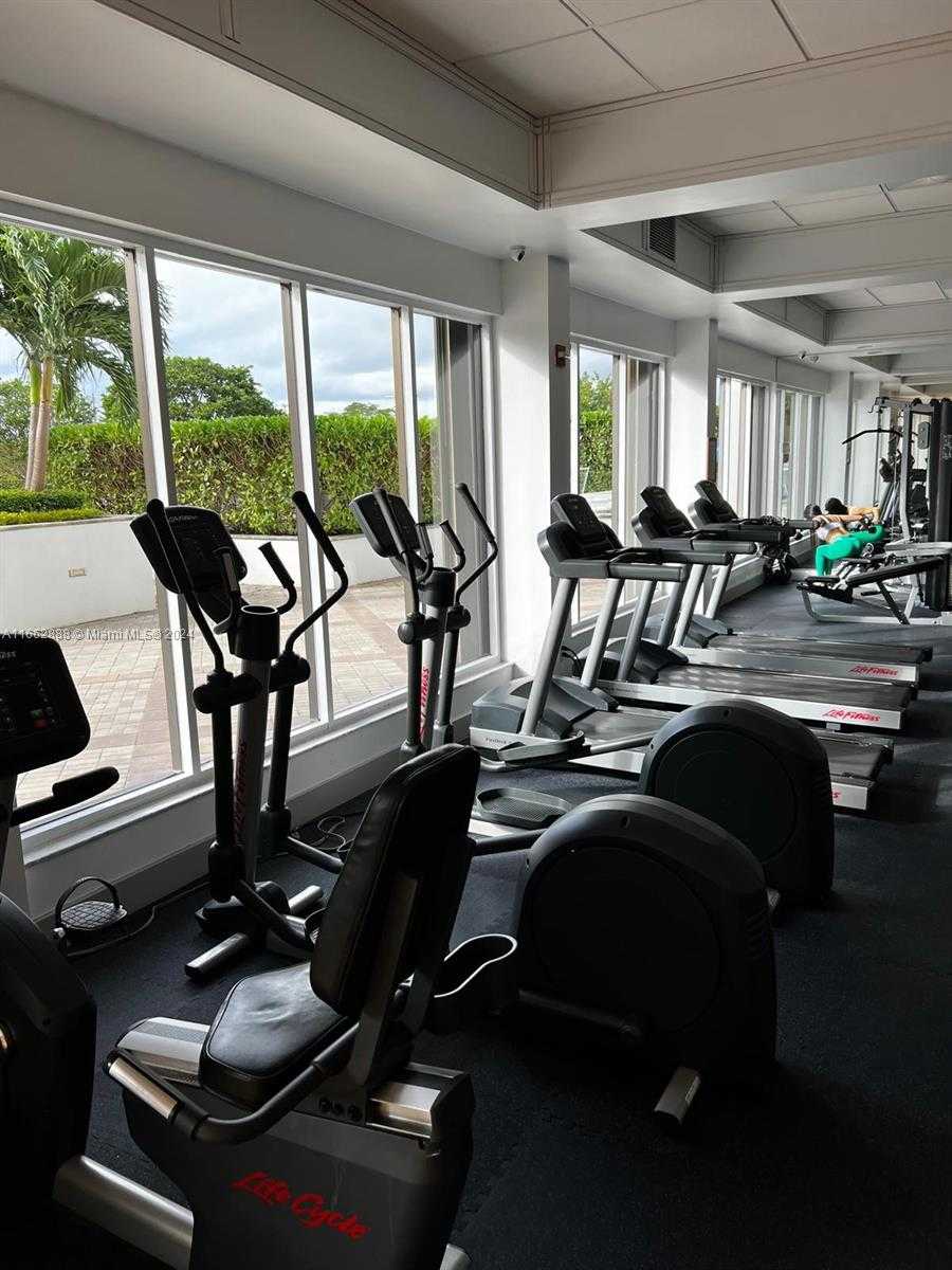 Small Image of 2851 NORTH EAST 183RD ST #603E, Aventura Number 31