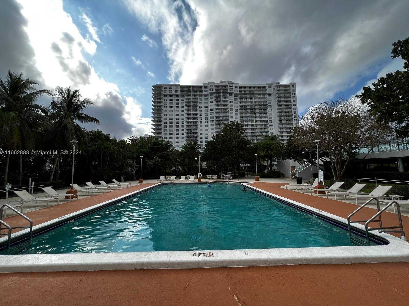 Small Image of 2851 NORTH EAST 183RD ST #603E, Aventura Number 40