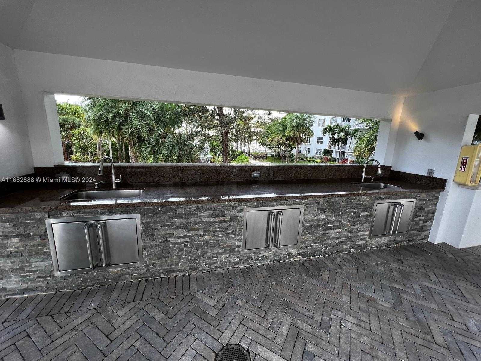 Small Image of 2851 NORTH EAST 183RD ST #603E, Aventura Number 8