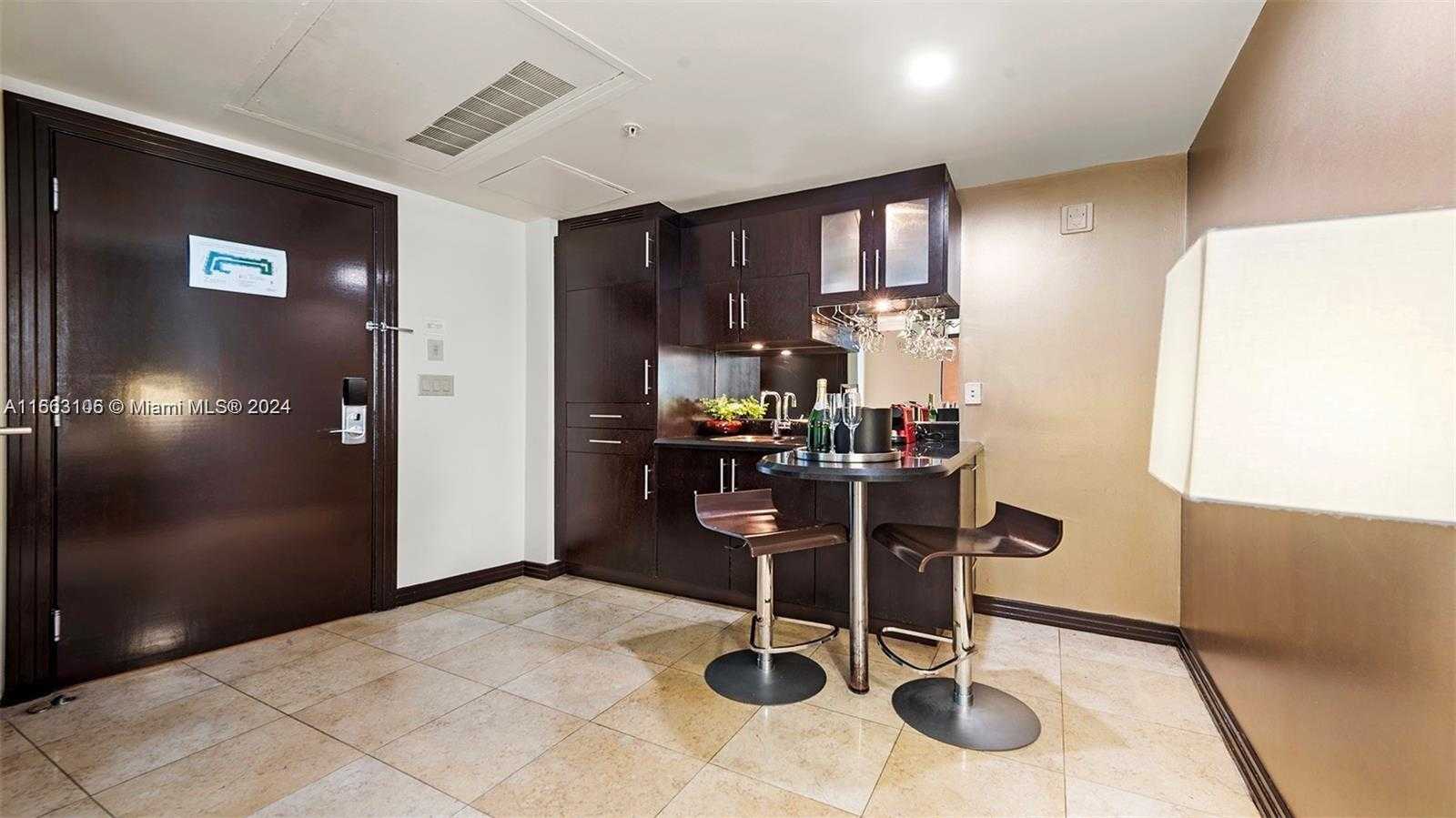 Small Image of 1437 COLLINS AVE #327, Miami Beach Number 12