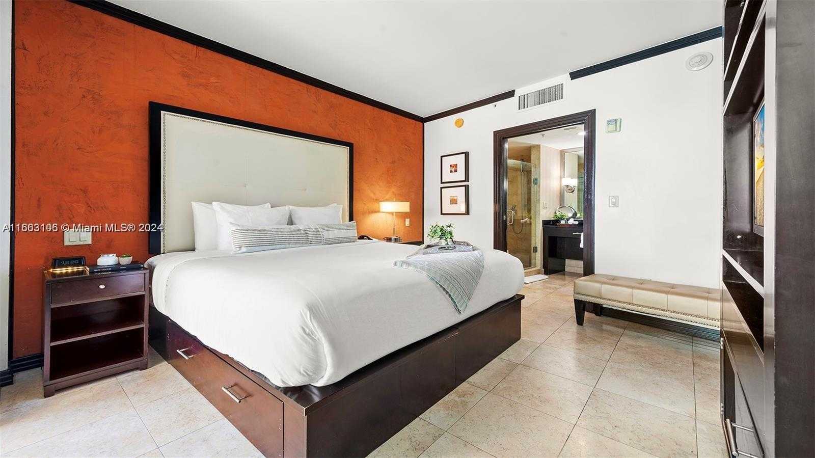 Small Image of 1437 COLLINS AVE #327, Miami Beach Number 4