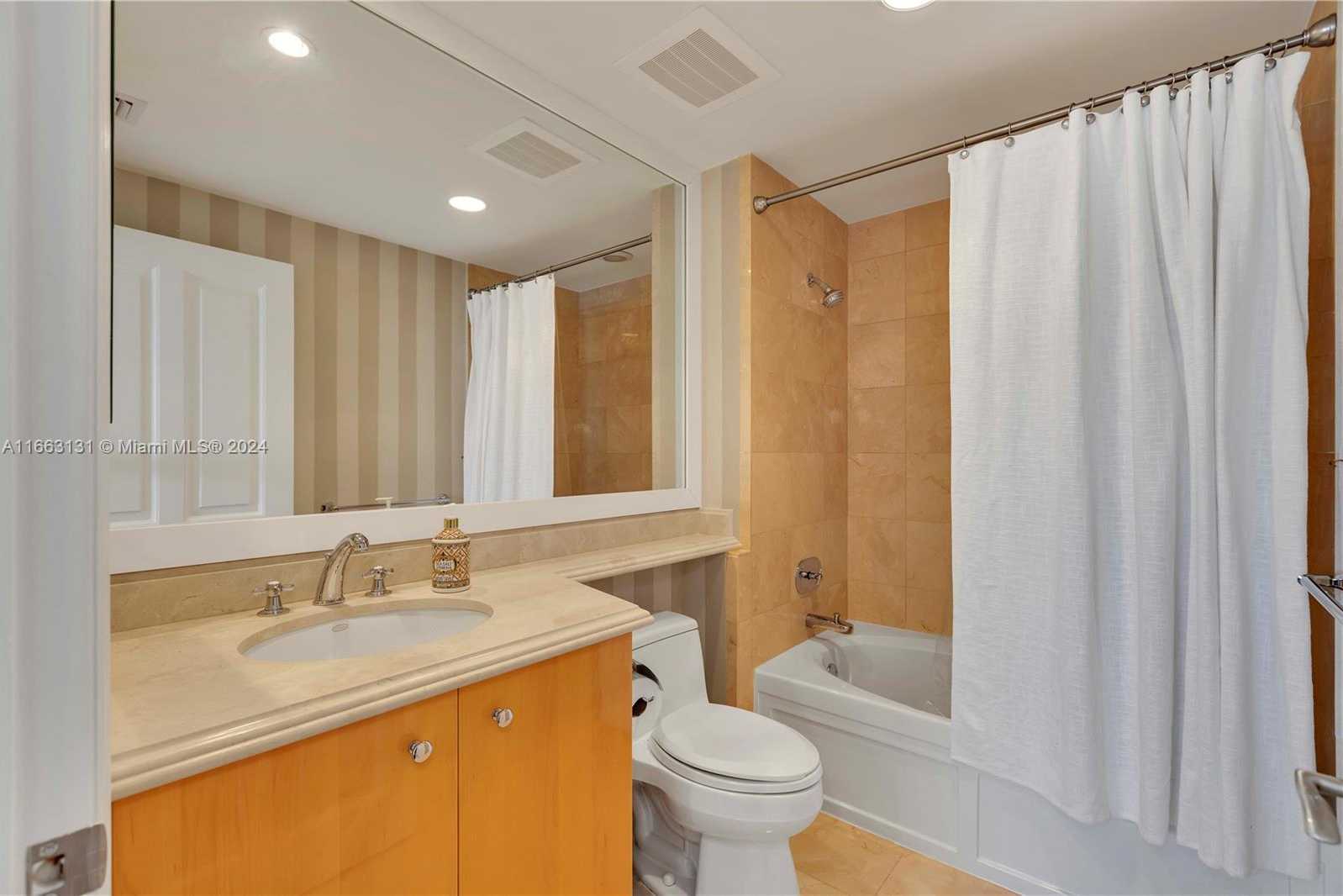 Small Image of 17875 COLLINS AVE #1201, Sunny Isles Beach Number 49