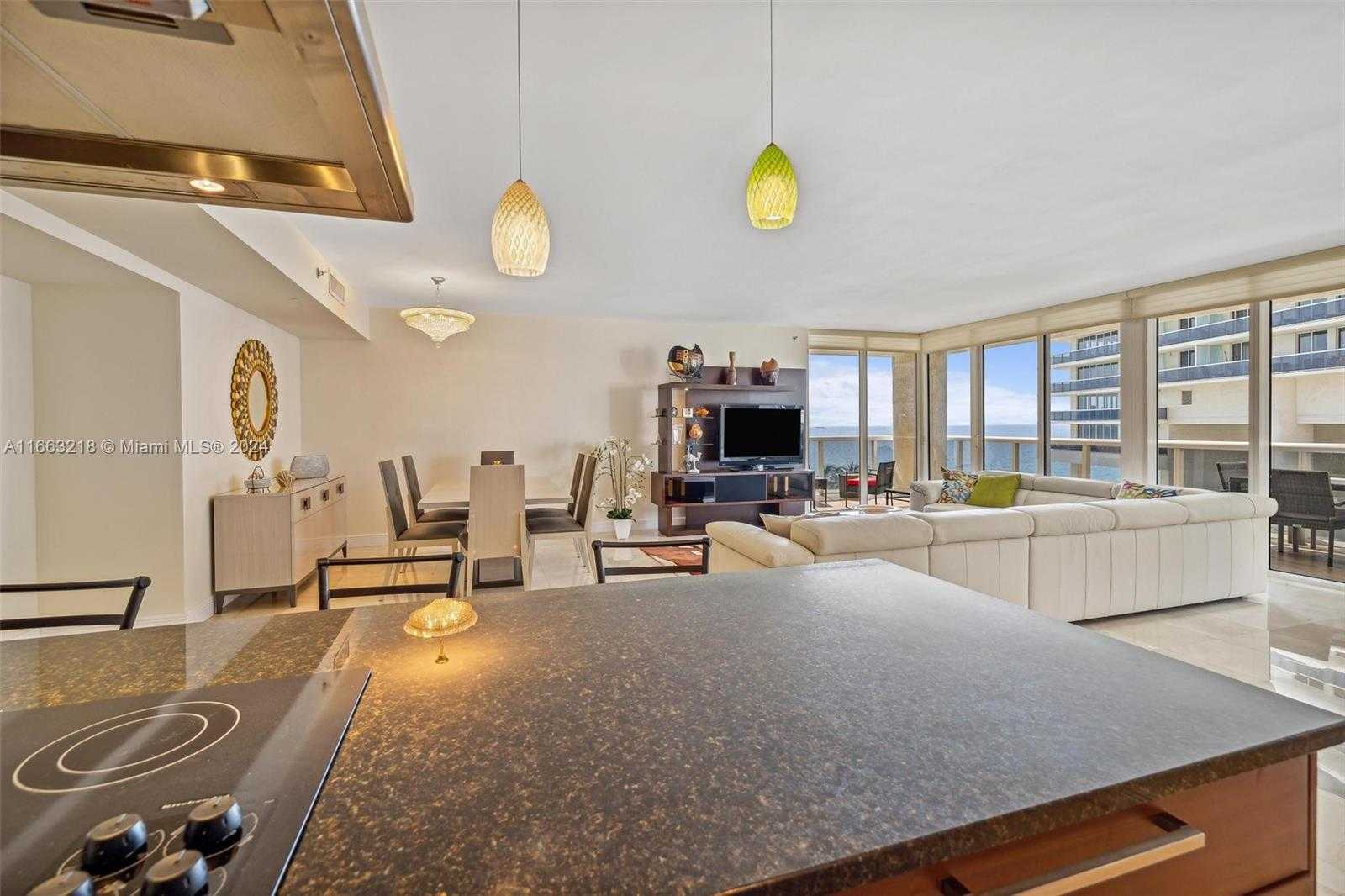 Small Image of 1800 SOUTH OCEAN DR #1005, Hallandale Beach Number 13
