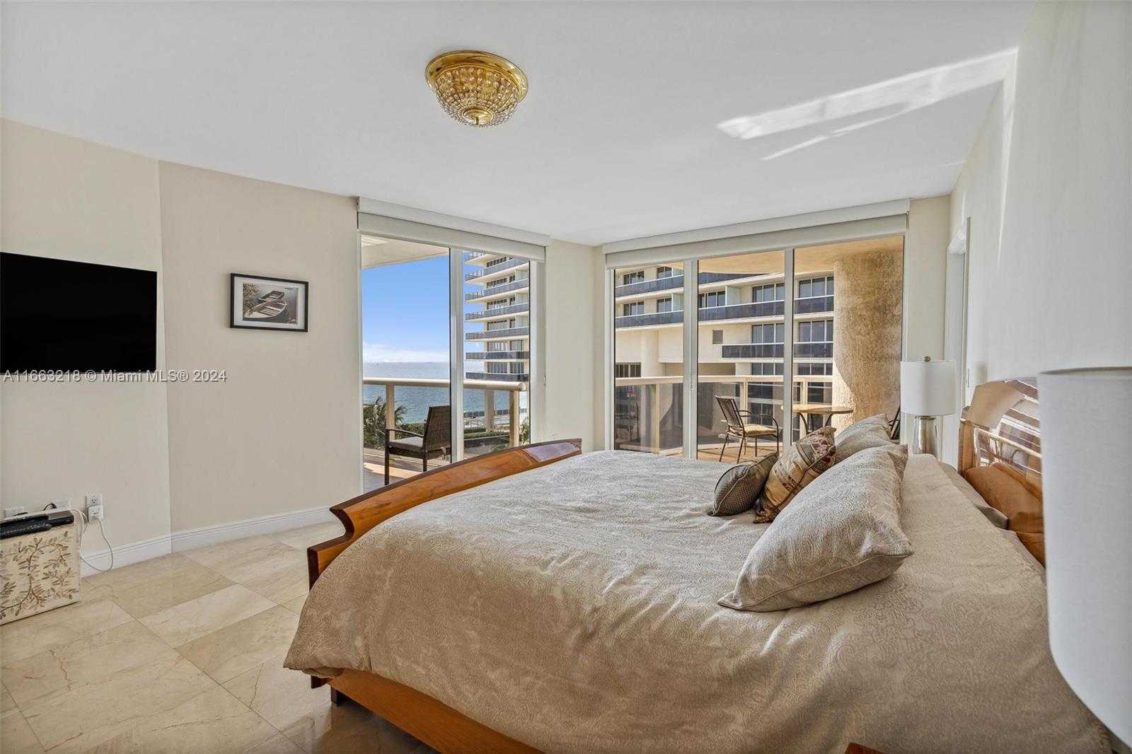 Small Image of 1800 SOUTH OCEAN DR #1005, Hallandale Beach Number 16