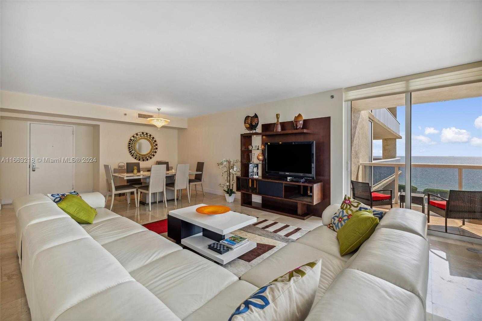 Small Image of 1800 SOUTH OCEAN DR #1005, Hallandale Beach Number 4