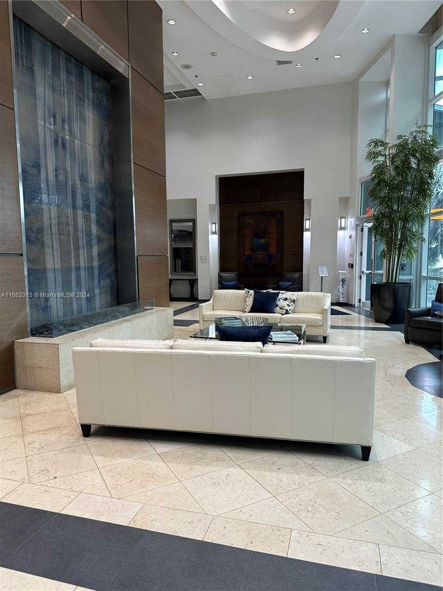 Small Image of 1155 BRICKELL BAY DR #603, Miami Number 10
