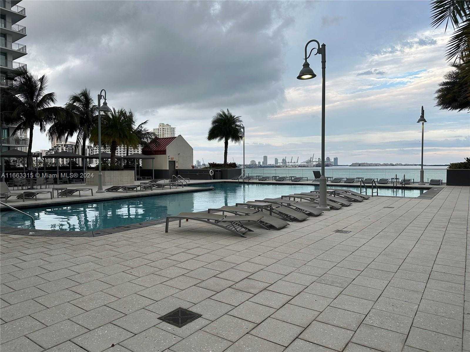Small Image of 1155 BRICKELL BAY DR #603, Miami Number 12