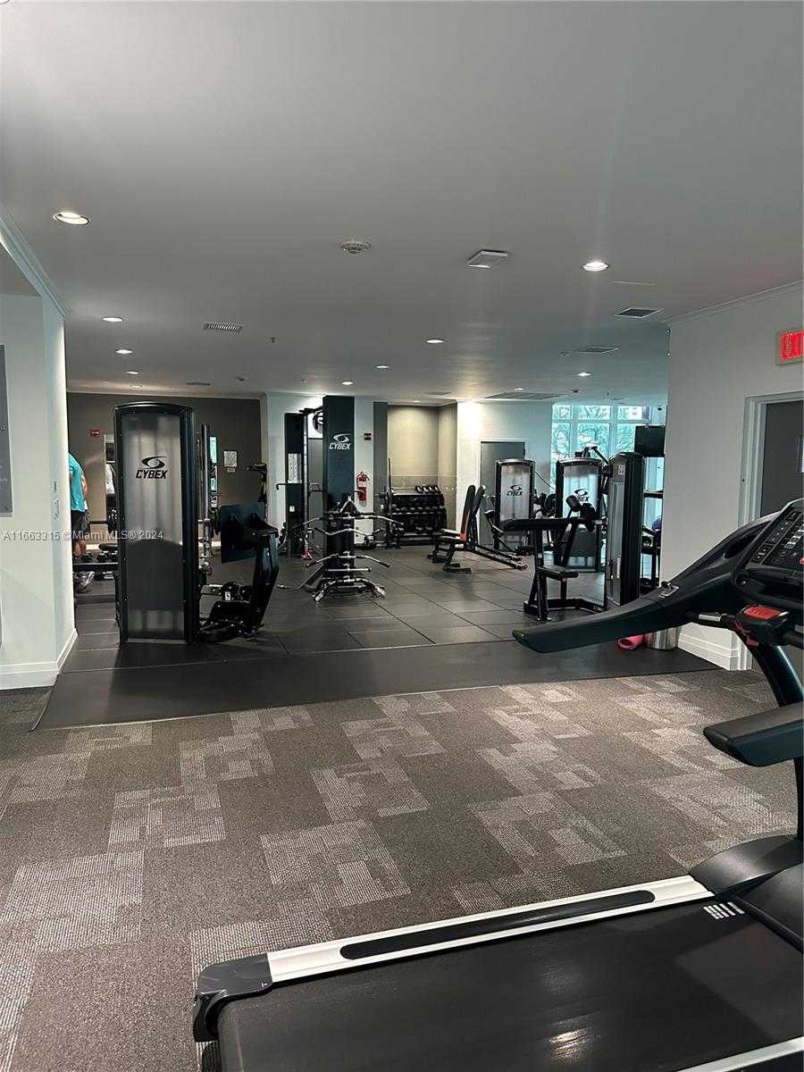 Small Image of 1155 BRICKELL BAY DR #603, Miami Number 14