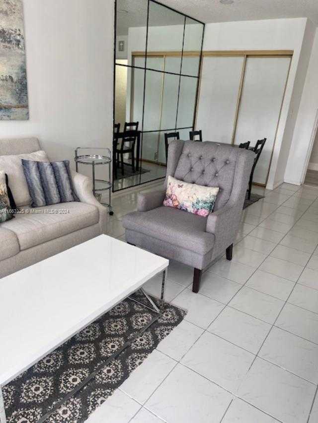 Small Image of 17570 ATLANTIC BLVD #401, Sunny Isles Beach Number 10