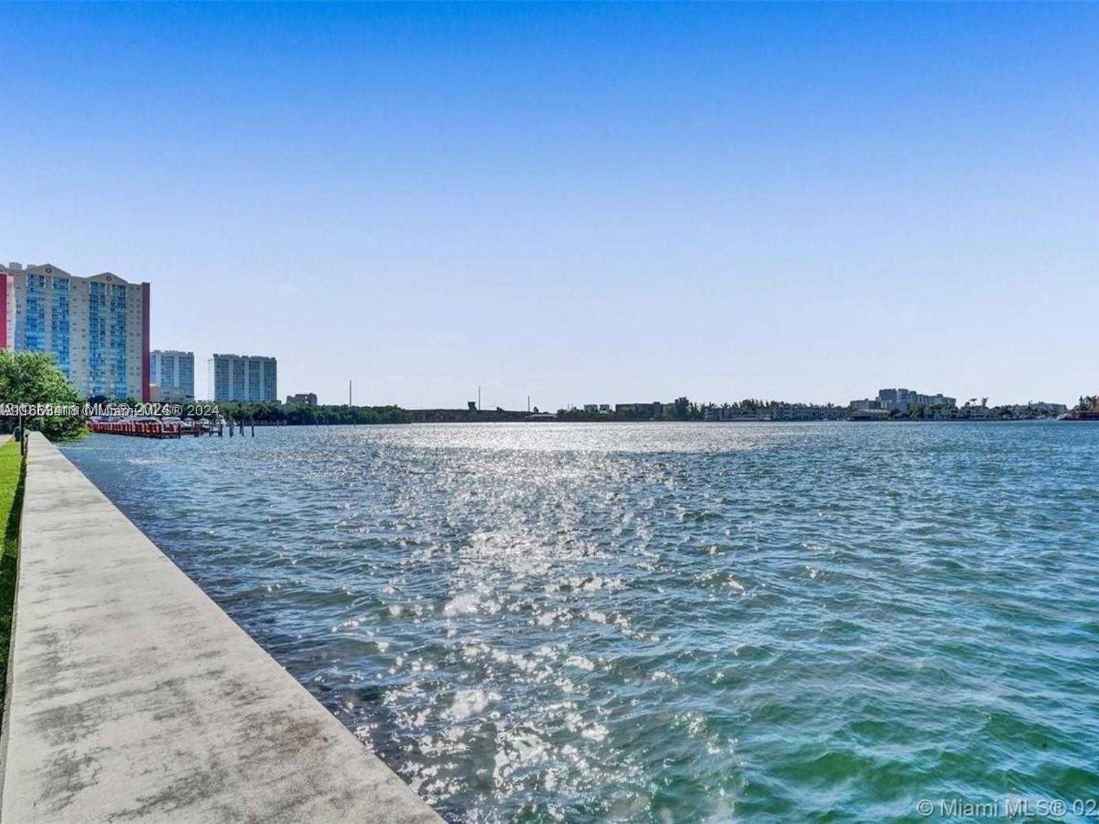 Small Image of 17100 NORTH BAY RD #1210, Sunny Isles Beach Number 15