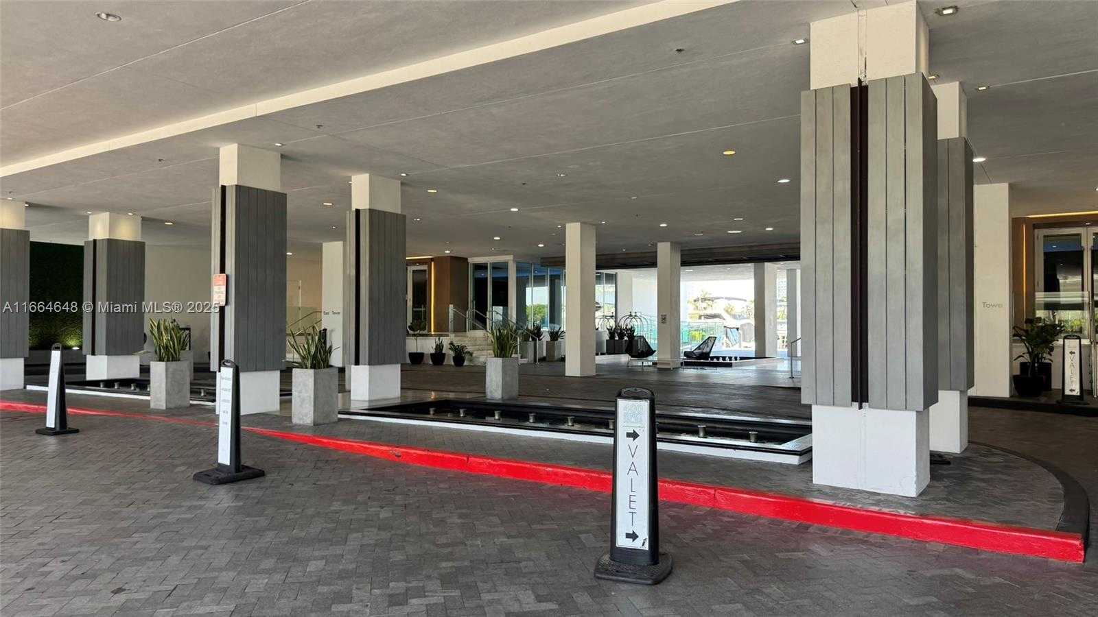 Small Image of 400 SUNNY ISLES BLVD #1702, Sunny Isles Beach Number 38