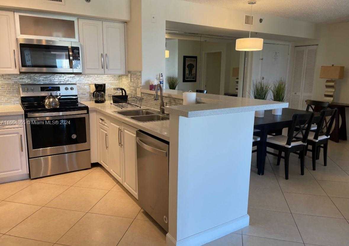 Small Image of 19601 EAST COUNTRY CLUB DR #7501, Aventura Number 13