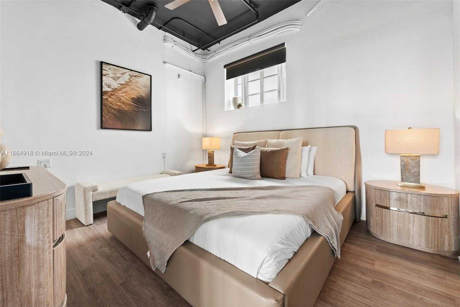 Small Image of 852 COLLINS AVE #101, Miami Beach Number 21