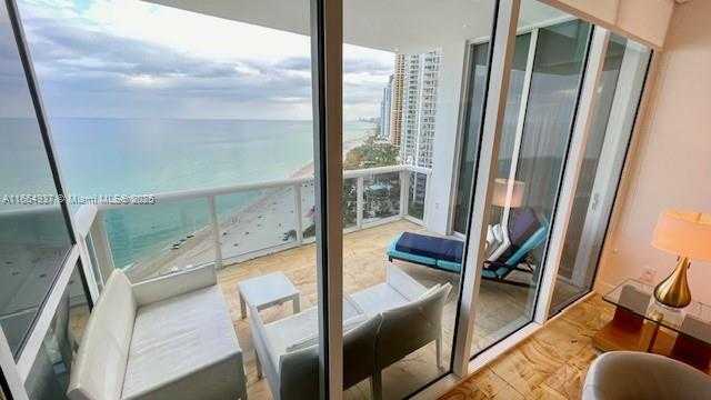Small Image of 18101 COLLINS AVE #1807, Sunny Isles Beach Number 12
