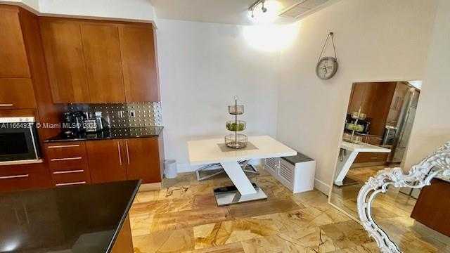 Small Image of 18101 COLLINS AVE #1807, Sunny Isles Beach Number 13