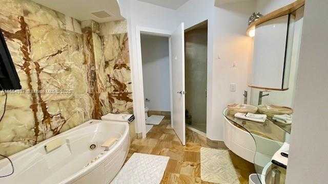 Small Image of 18101 COLLINS AVE #1807, Sunny Isles Beach Number 15