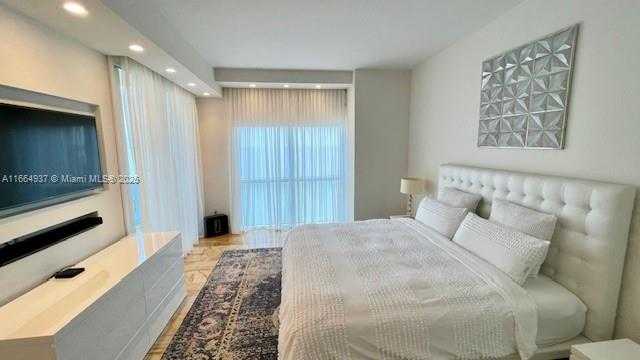Small Image of 18101 COLLINS AVE #1807, Sunny Isles Beach Number 17