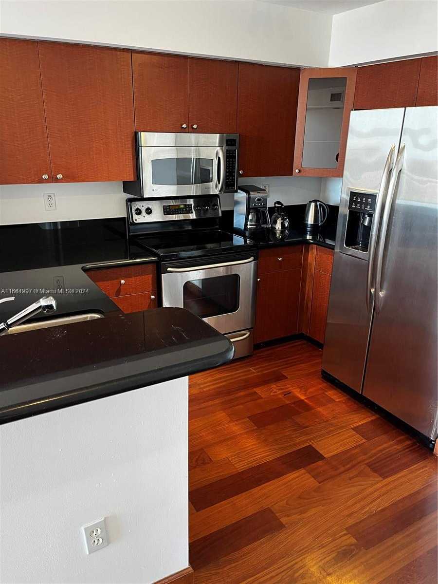 Small Image of 1701 Sunset Harbour Dr, Miami Beach, FL 33139, USA Number 20
