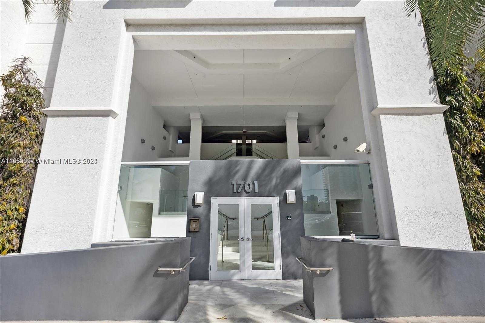 Small Image of 1701 Sunset Harbour Dr, Miami Beach, FL 33139, USA Number 26