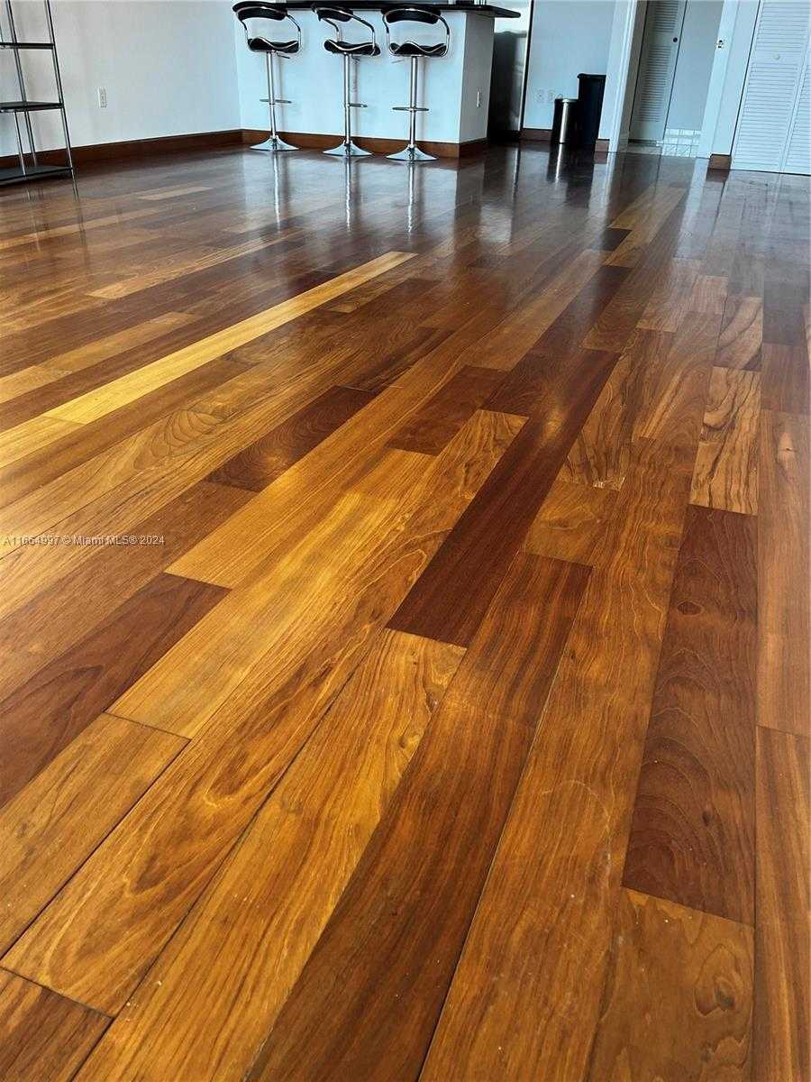 Small Image of 1701 Sunset Harbour Dr, Miami Beach, FL 33139, USA Number 27