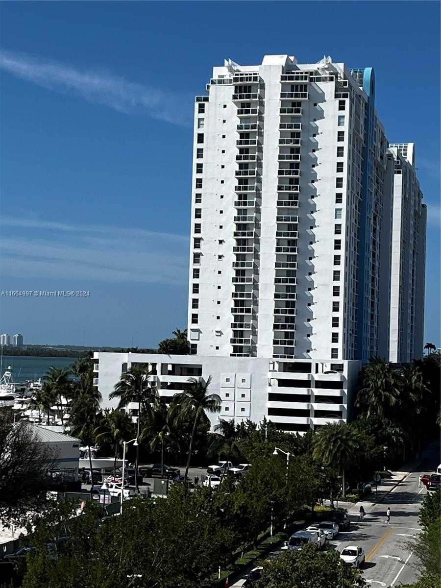 Small Image of 1701 Sunset Harbour Dr, Miami Beach, FL 33139, USA Number 6