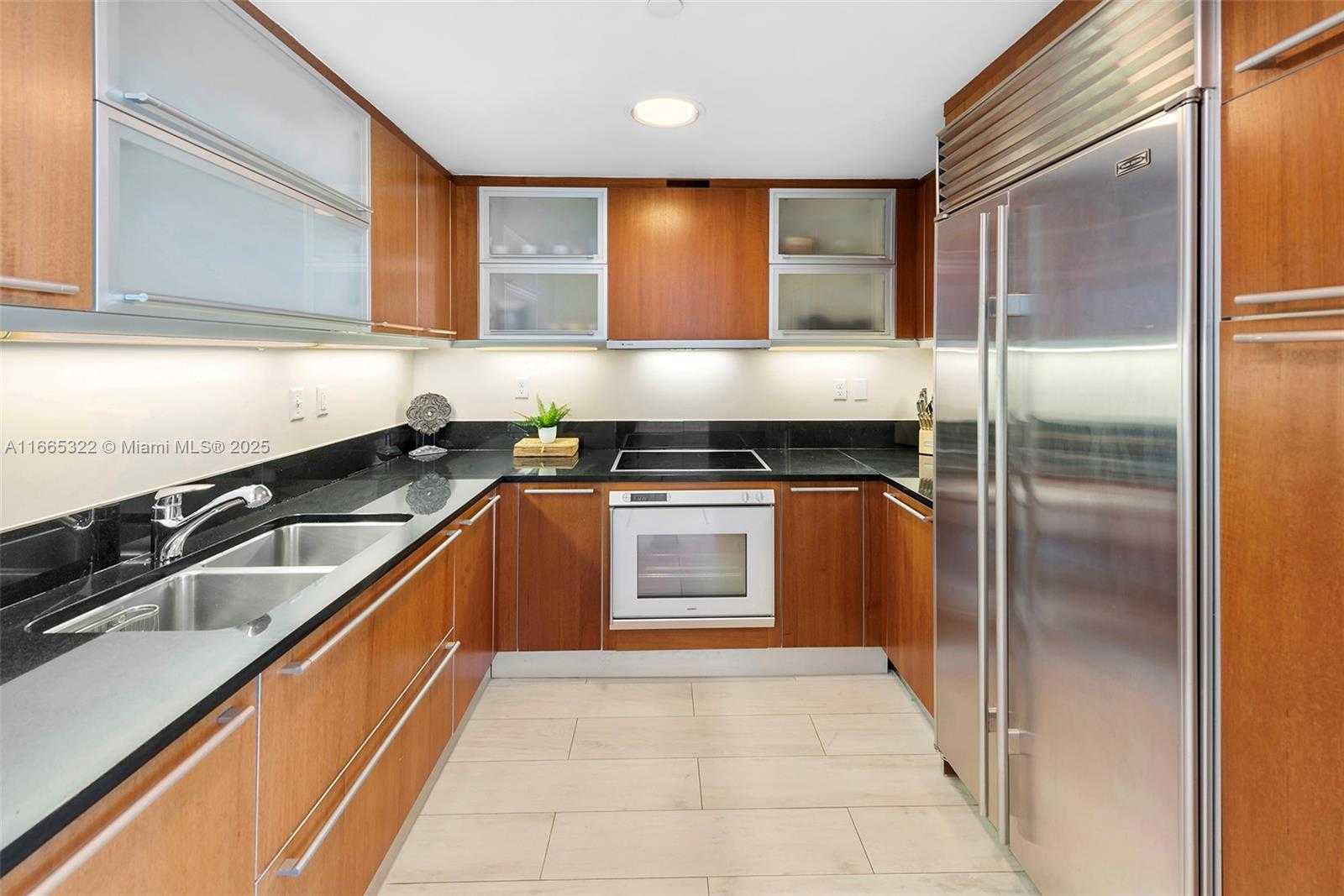 Small Image of 101 20TH ST #2604, Miami Beach Number 12