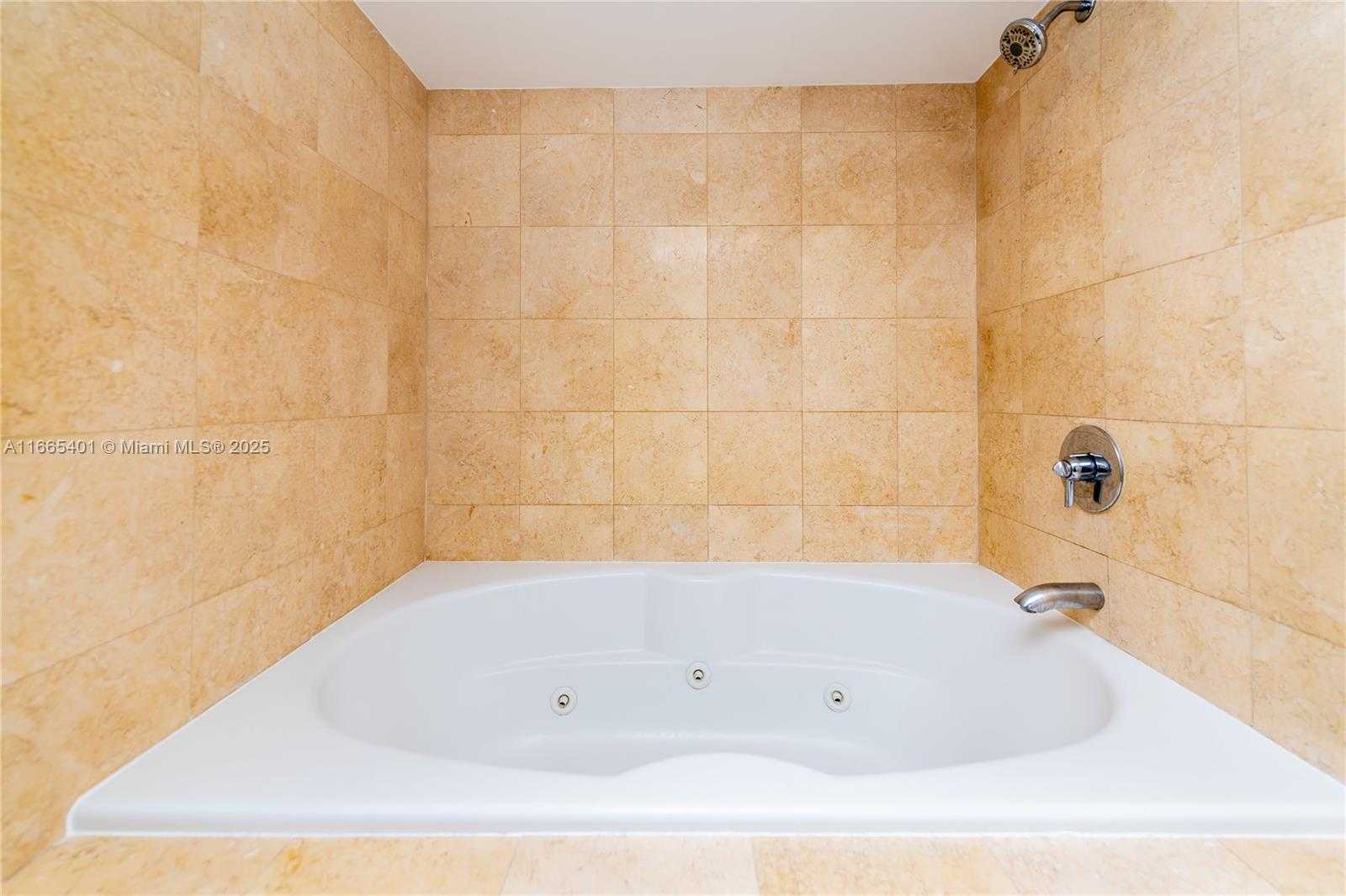 Small Image of 1830 SOUTH OCEAN DR #2907, Hallandale Beach Number 17