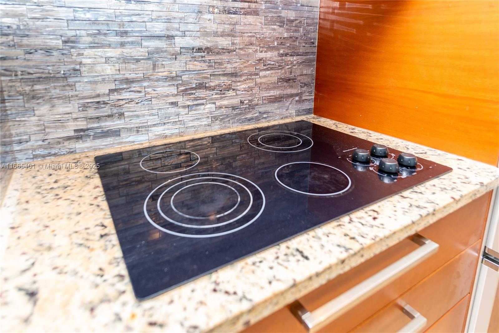 Small Image of 1830 SOUTH OCEAN DR #2907, Hallandale Beach Number 51