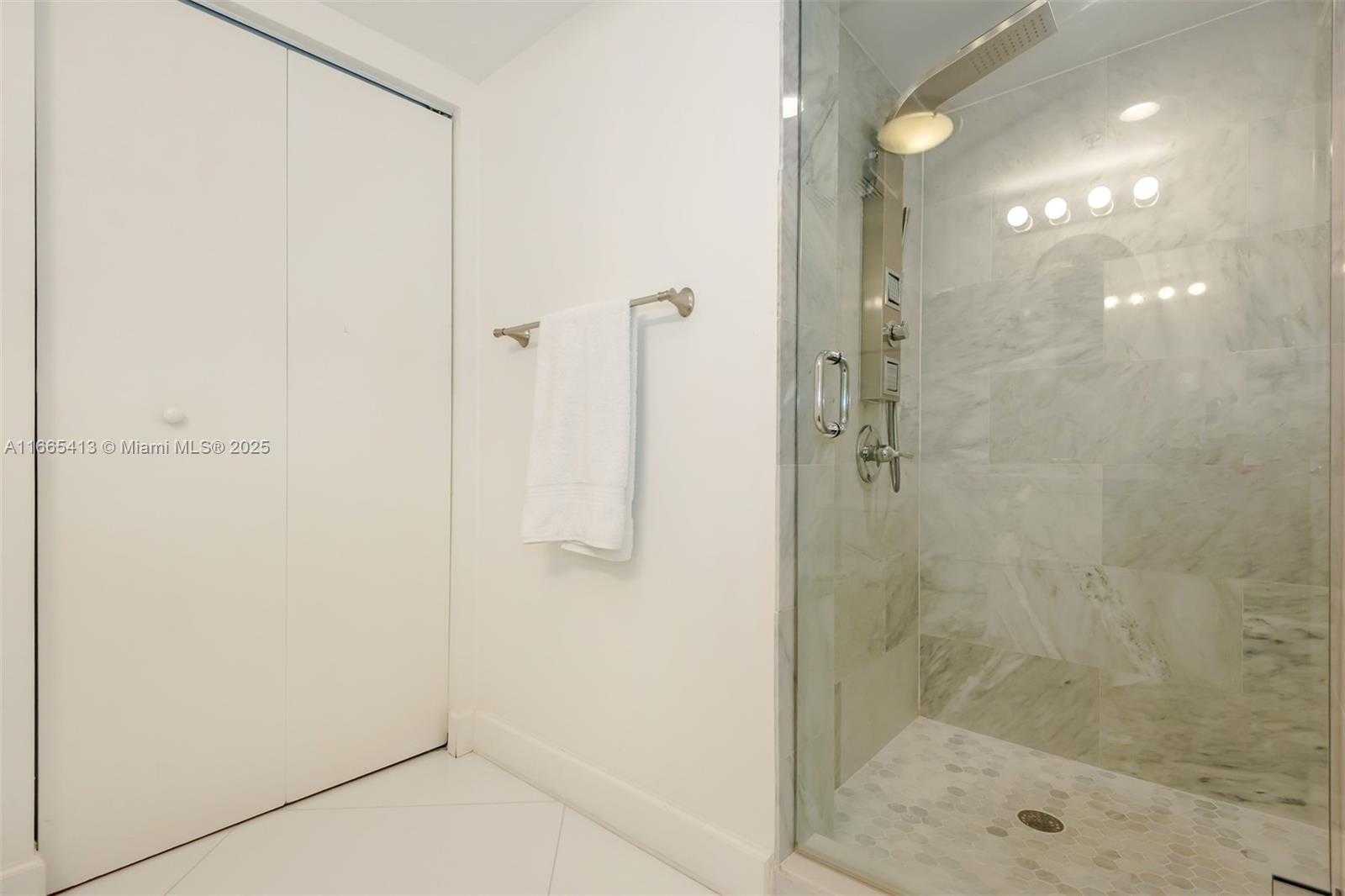 Small Image of 16699 COLLINS AVE #3505, Sunny Isles Beach Number 7