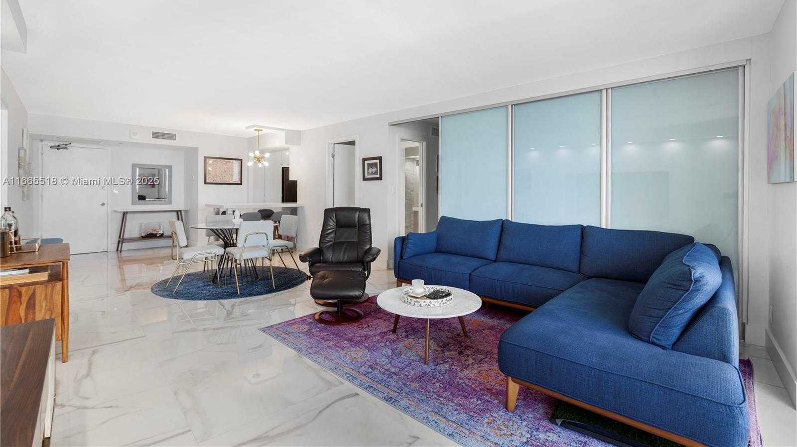 Small Image of 6039 COLLINS AVE #1527, Miami Beach Number 5