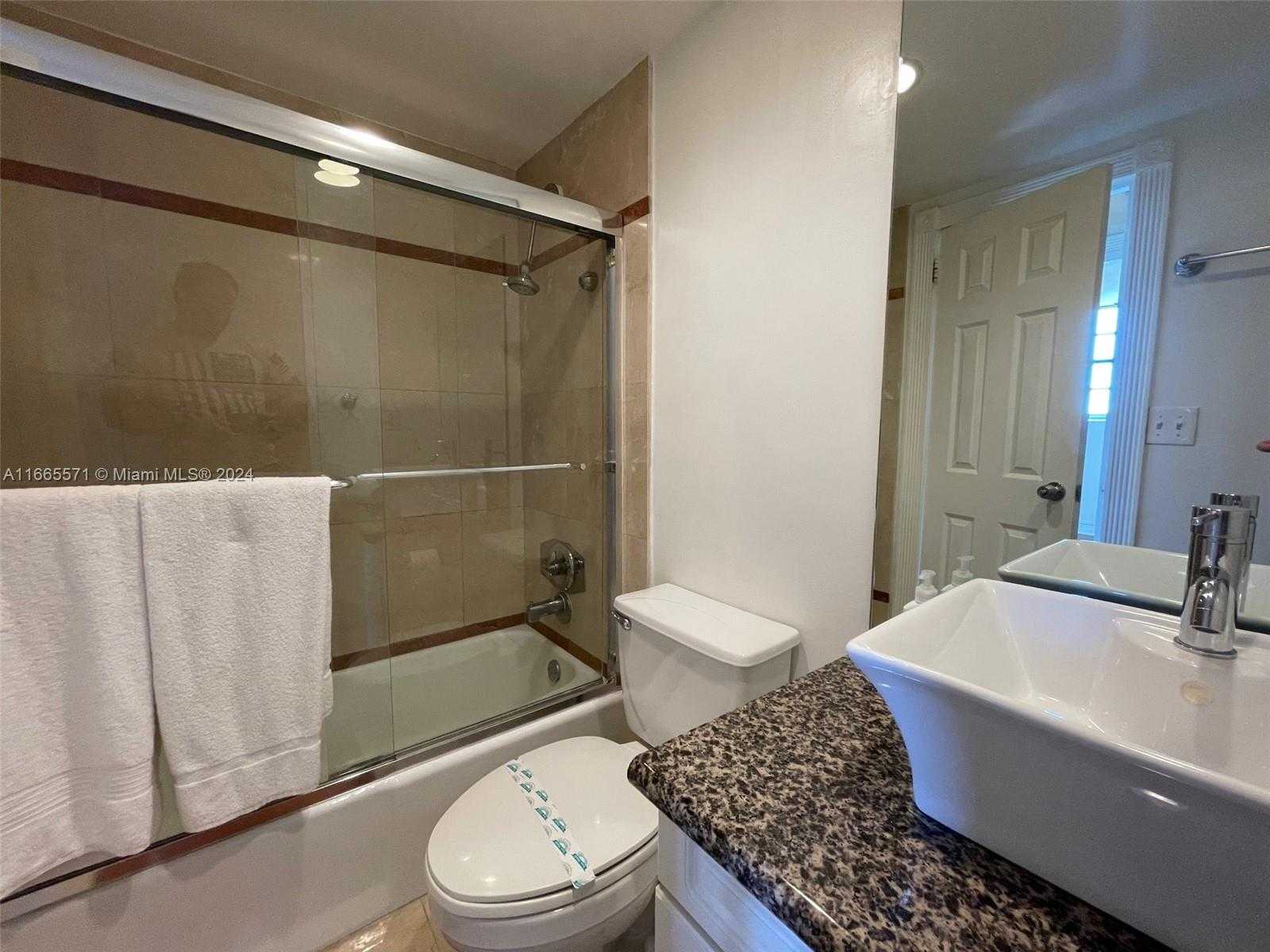 Small Image of 3801 SOUTH OCEAN DR #11Y, Hollywood Number 10