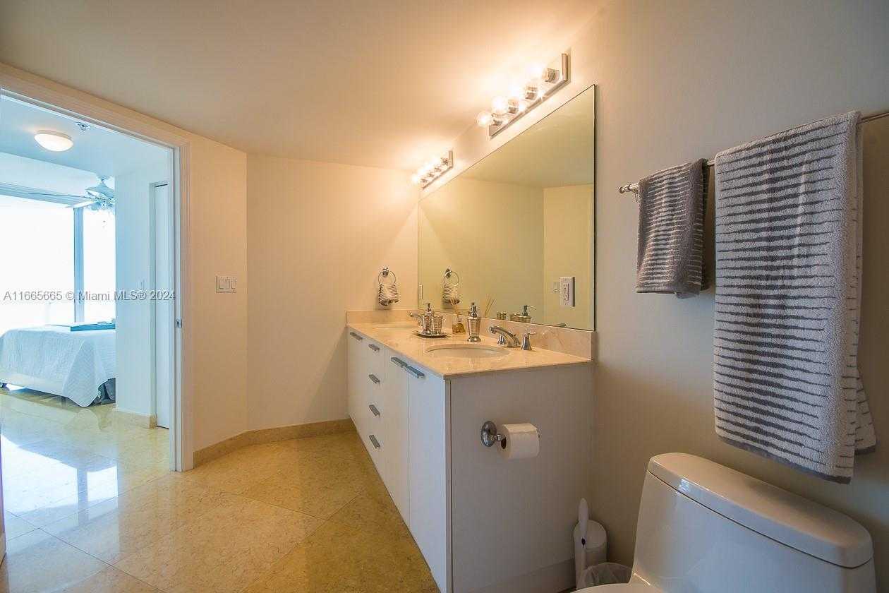 Small Image of 16699 COLLINS AVE #902, Sunny Isles Beach Number 6