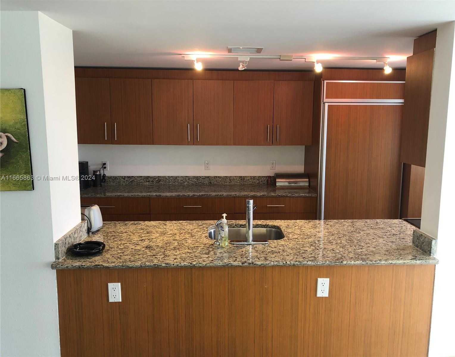Small Image of 10275 COLLINS AVE #210, Bal Harbour Number 17