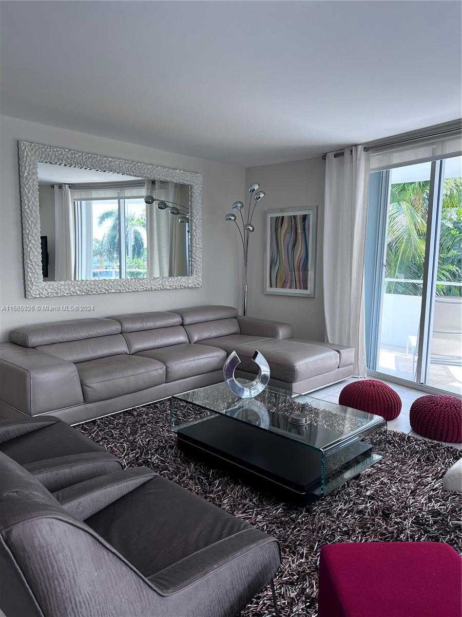 Small Image of 5161 COLLINS AVE #405, Miami Beach Number 14