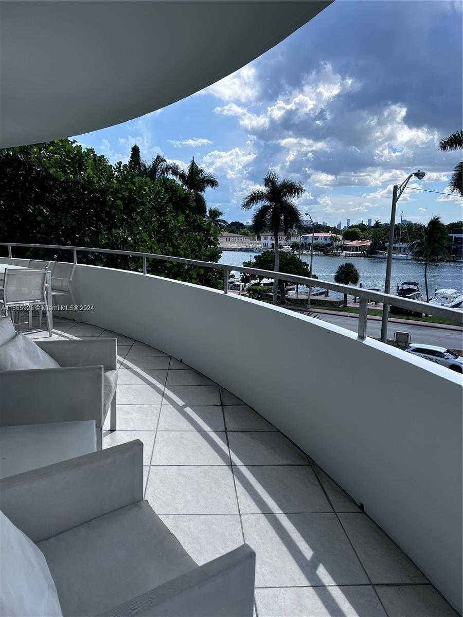 Small Image of 5161 COLLINS AVE #405, Miami Beach Number 16