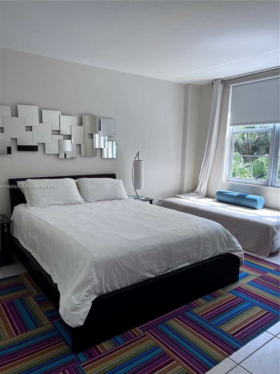 Small Image of 5161 COLLINS AVE #405, Miami Beach Number 23