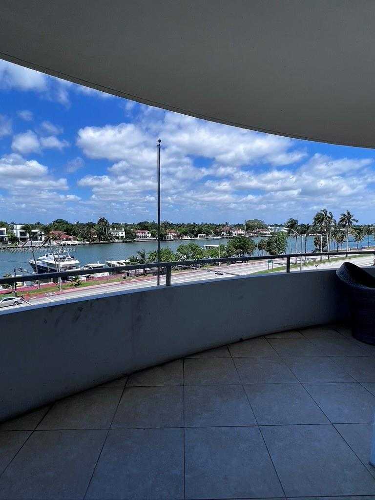 Small Image of 5161 COLLINS AVE #505, Miami Beach Number 10