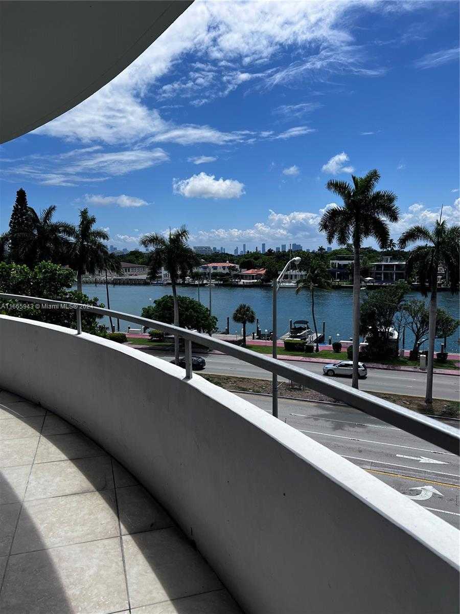 Small Image of 5161 COLLINS AVE #505, Miami Beach Number 12