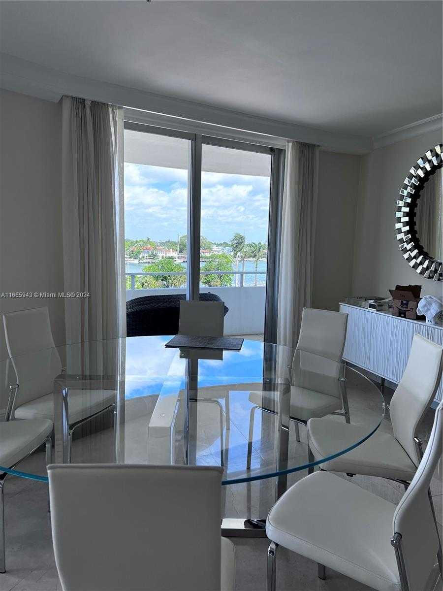 Small Image of 5161 COLLINS AVE #505, Miami Beach Number 15