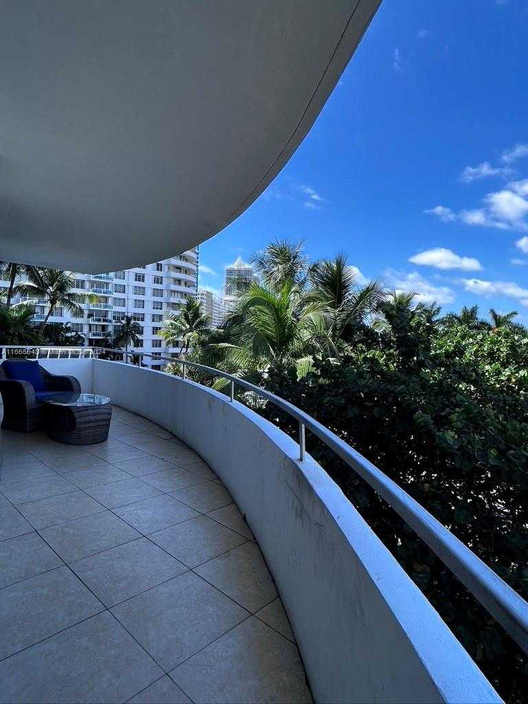Small Image of 5161 COLLINS AVE #505, Miami Beach Number 9
