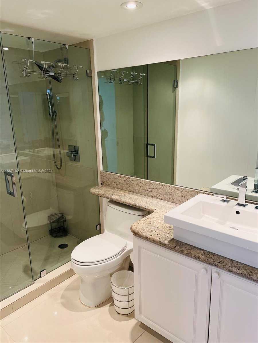 Small Image of 19901 EAST COUNTRY CLUB DR #2401, Aventura Number 12