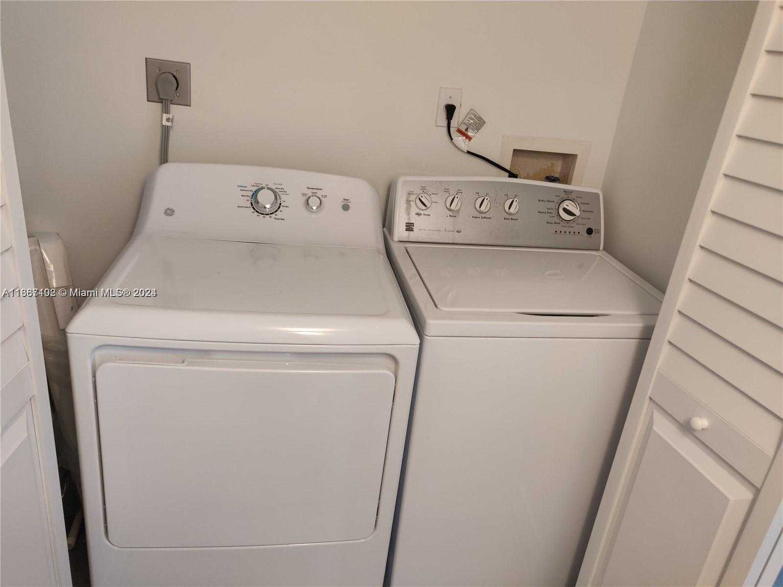 Small Image of 19901 EAST COUNTRY CLUB DR #2401, Aventura Number 20