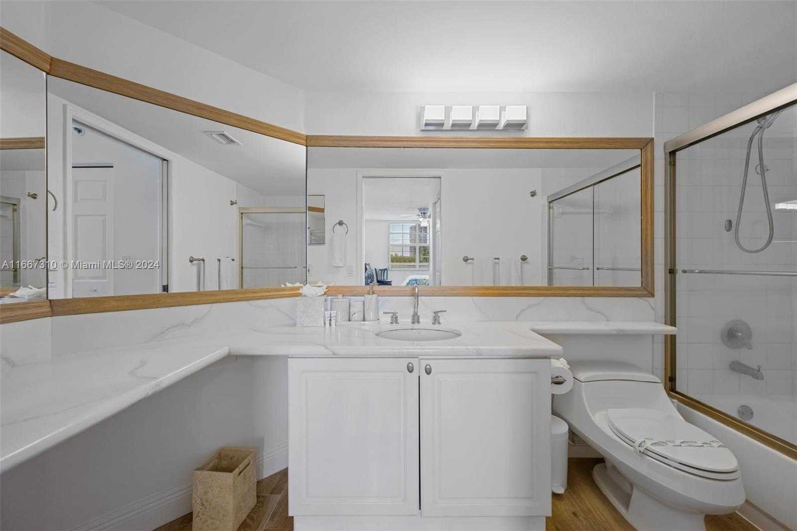 Small Image of 19999 EAST COUNTRY CLUB DR #1307, Aventura Number 10